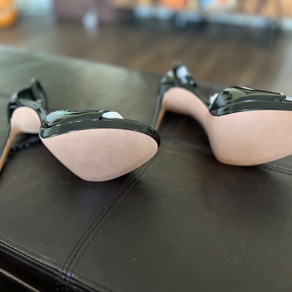 BRAND NEW. STEVE MADDEN SIZE 8 .COLOR BLACK. STYLE:WILEY BLACK PATENT - Picture 7 of 7